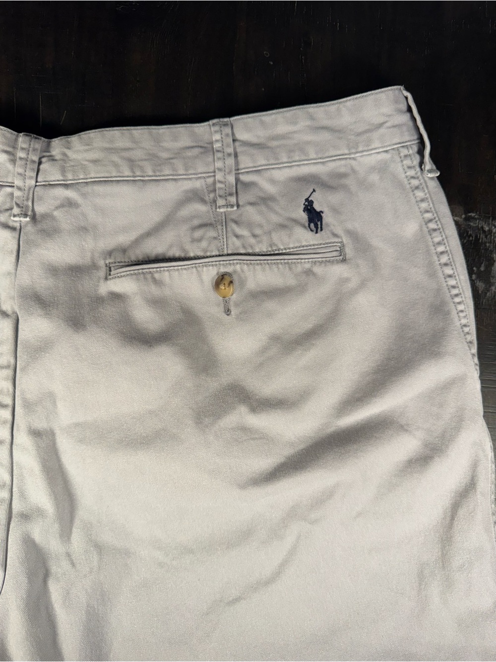 Polo by Ralph Lauren Men’s Light Gray Chino Shorts with Navy Pony size 38